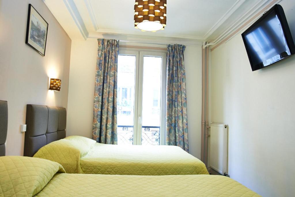 ホテル ルクソール イシー＝レ＝ムリノー 部屋 写真
